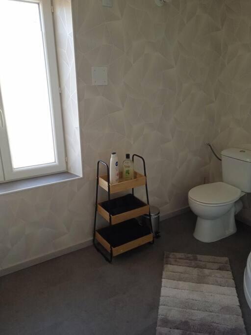 Maison Pour 2 A 4 Personnes Brassac-les-Mines Bagian luar foto